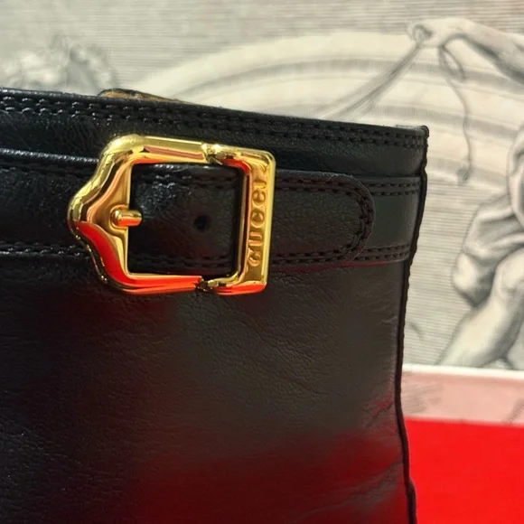 Gucci Boots with Artwork Box & Dusters - Picture 8 of 17